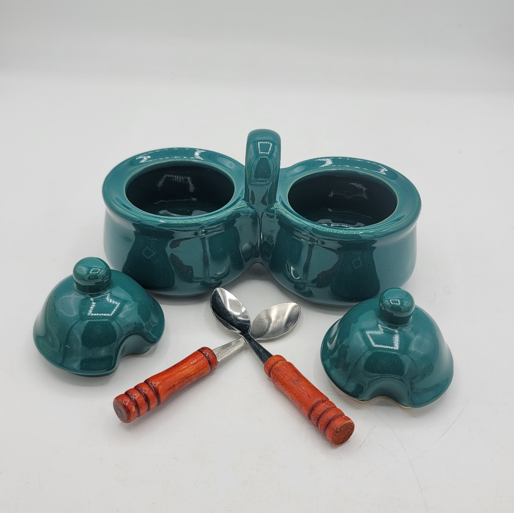 Teal Ceramic Vintage Taiwan Double Condiment Jar with Lids & Wooden Handle Spoon - Picture 8 of 8